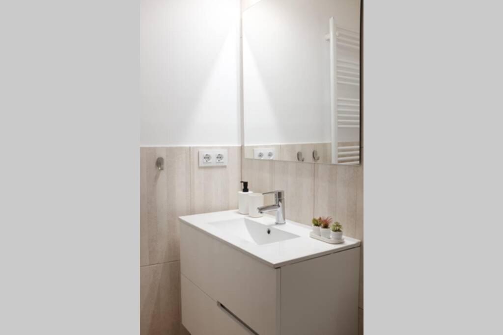 Apartamento Parque De Bonaval Διαμέρισμα Σαντιάγο ντε Κομποστέλα Εξωτερικό φωτογραφία